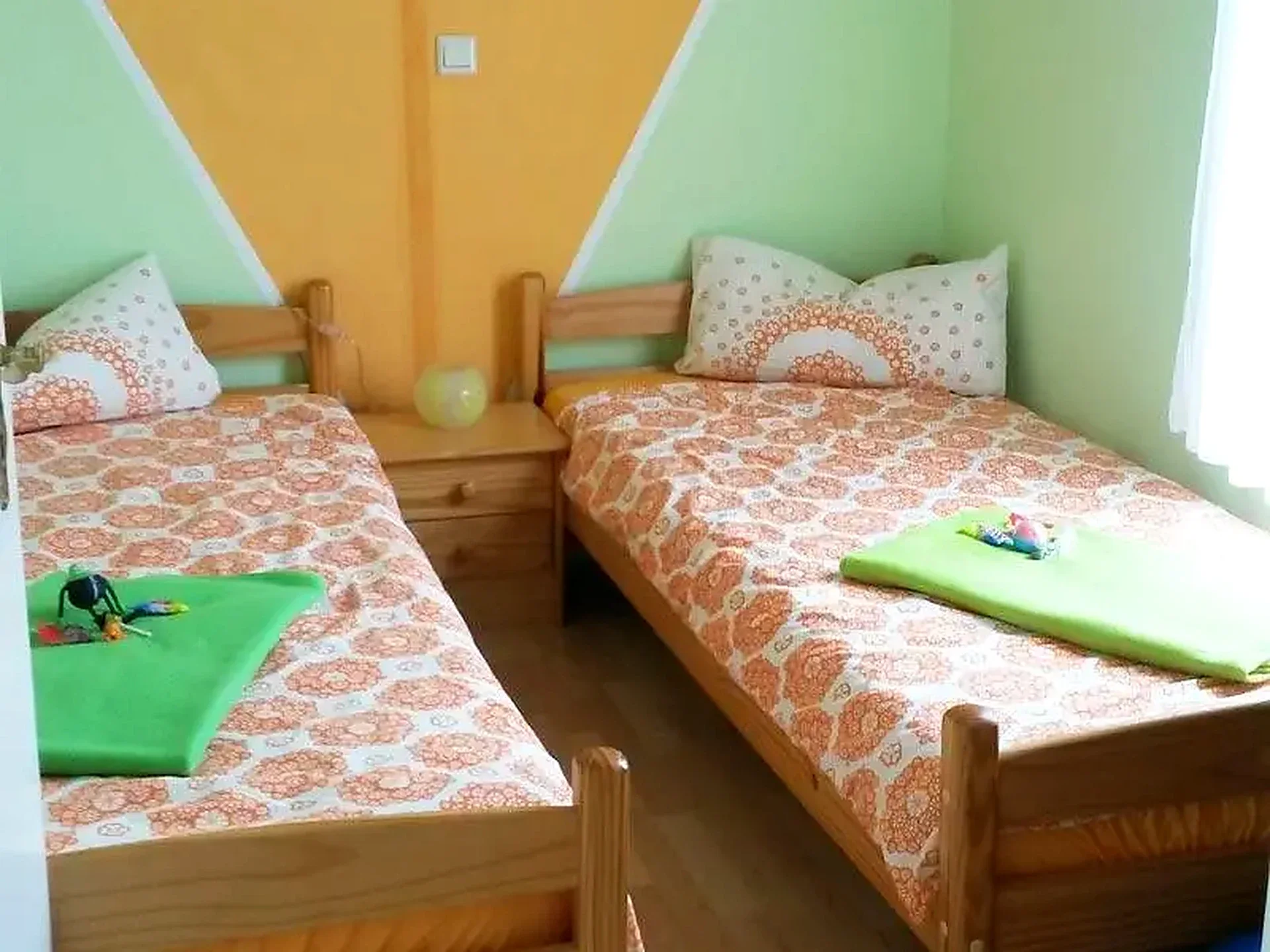 Bungalow 075 am Zeulenrodaer Meer – Eindrucksvolle Hero-Außenansicht