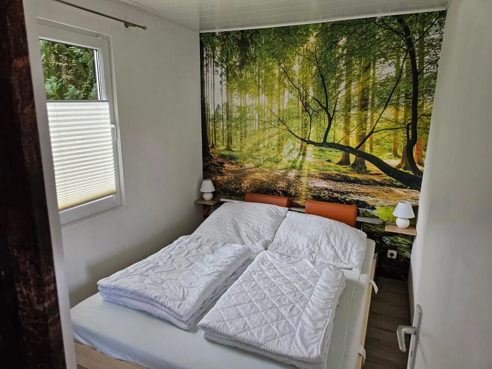Gemütlicher Wohnbereich im Bungalow 093 für bis zu 4 Personen